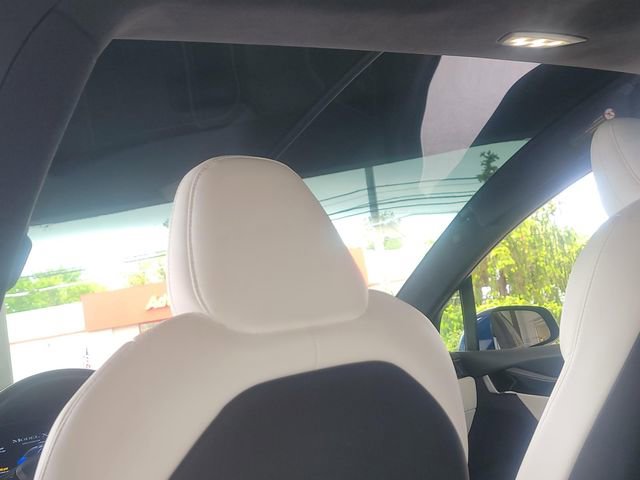 Used 2020 Tesla Model X Long Range AWD/4WD image 25