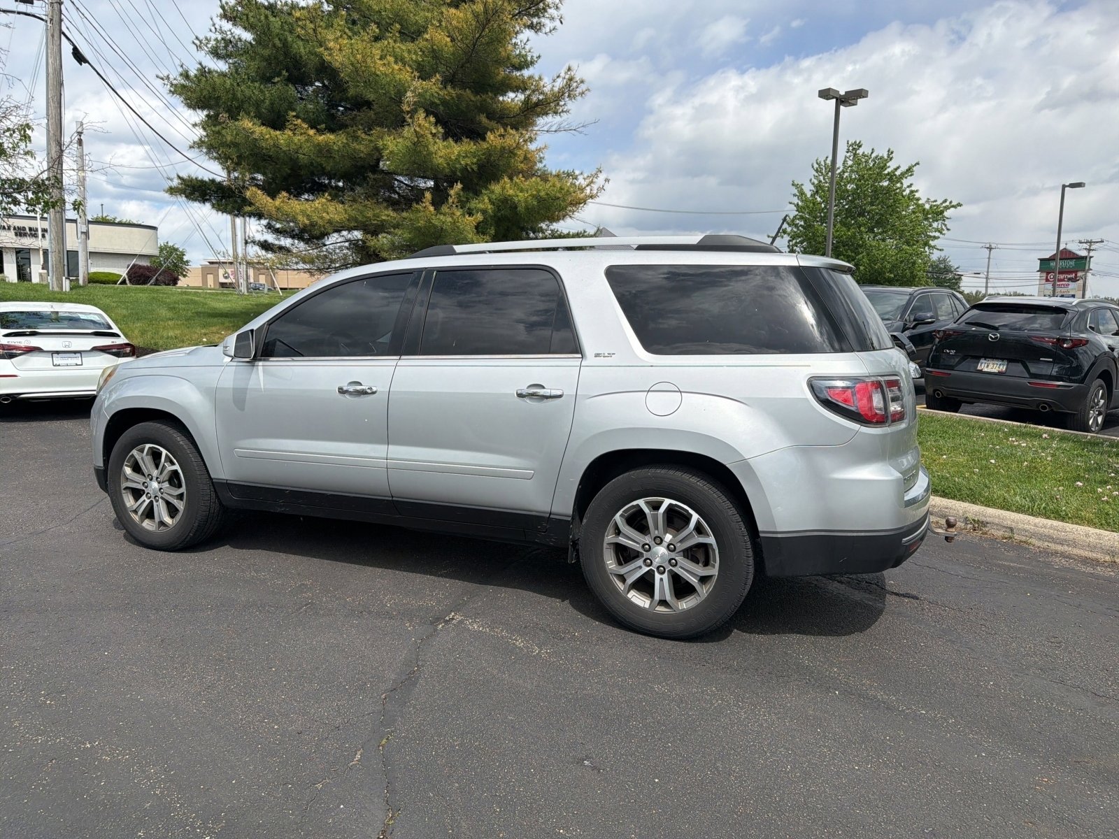 Used 2016 GMC Acadia SLT w/ Open Road Package AWD/4WD image 9