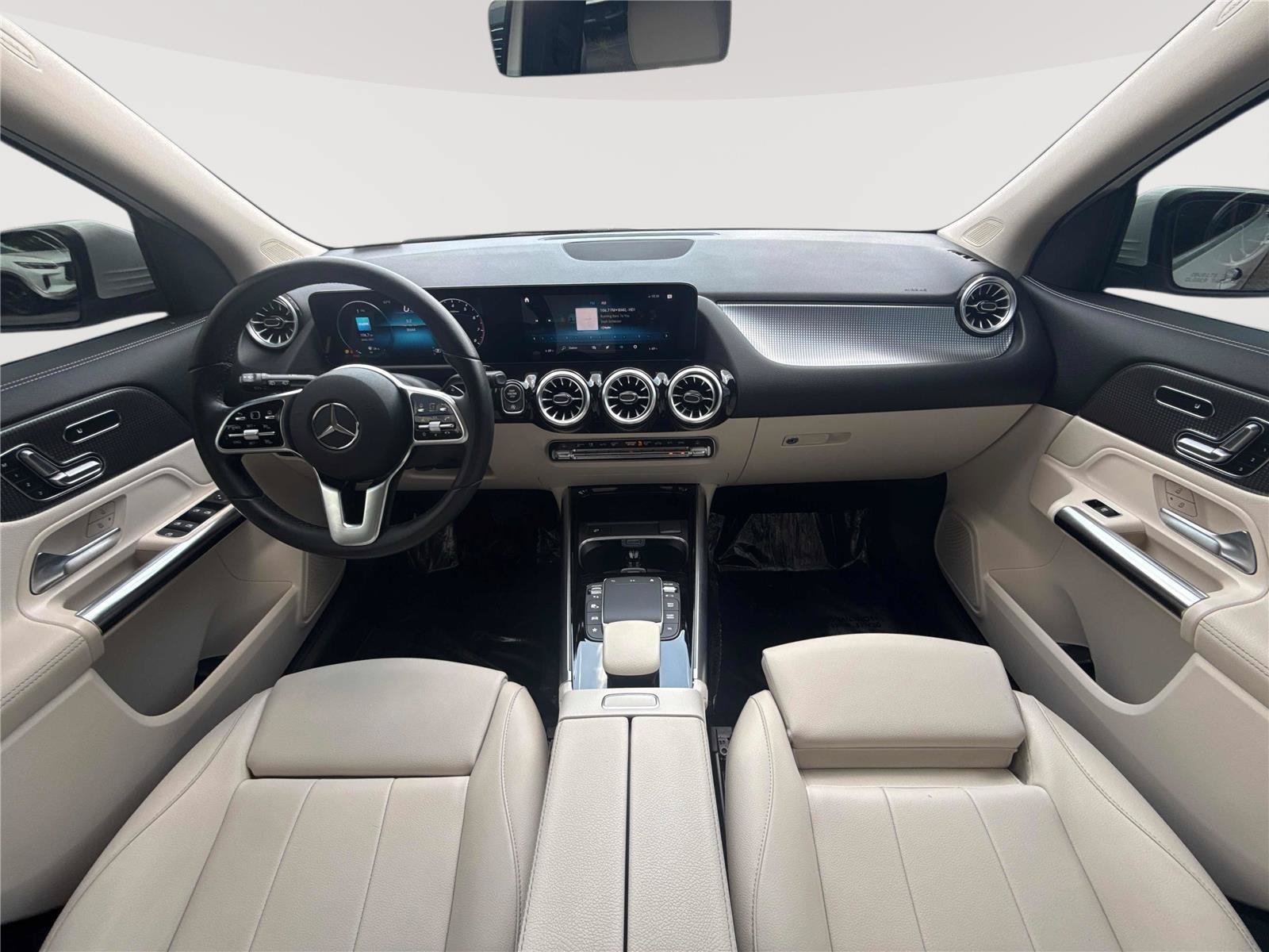 Used 2022 Mercedes-Benz GLA 250 4MATIC image 13