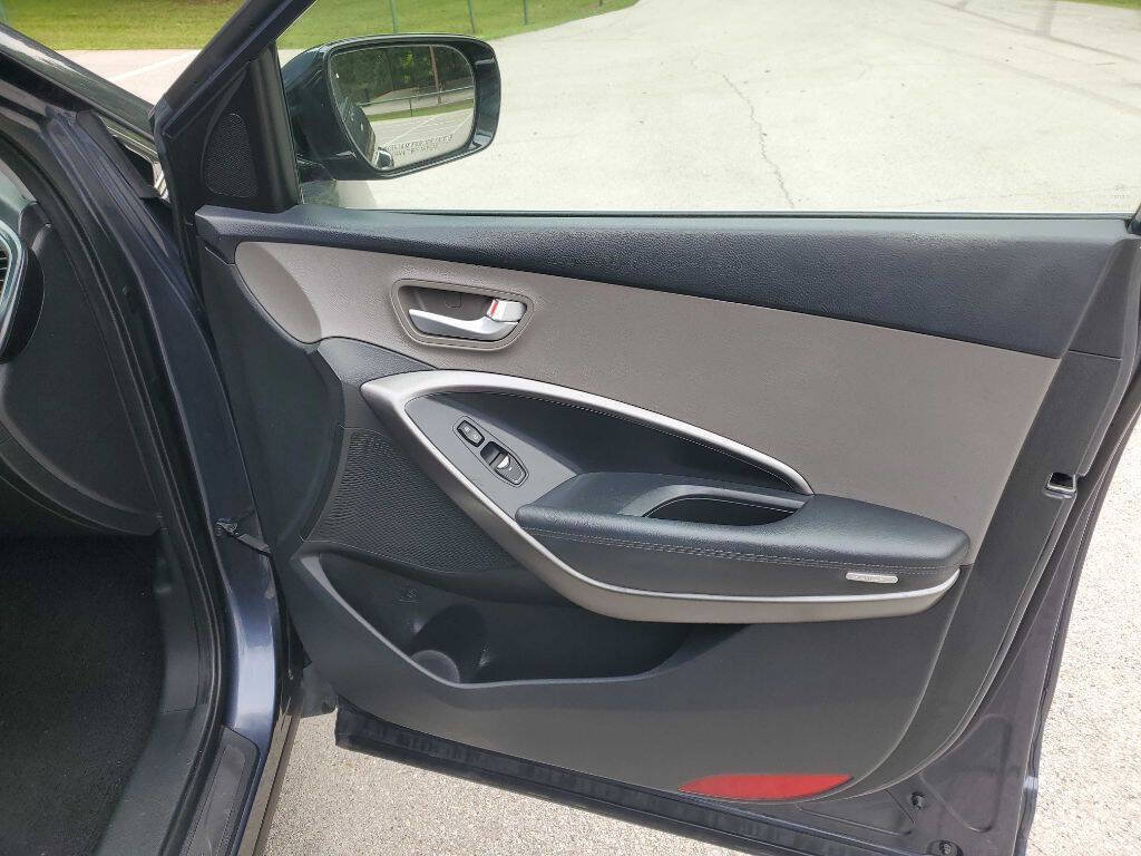 Used 2013 Hyundai Santa Fe Sport FWD image 26