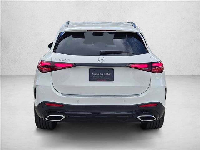 Certified 2026 Mercedes-Benz GLC 300 image 7