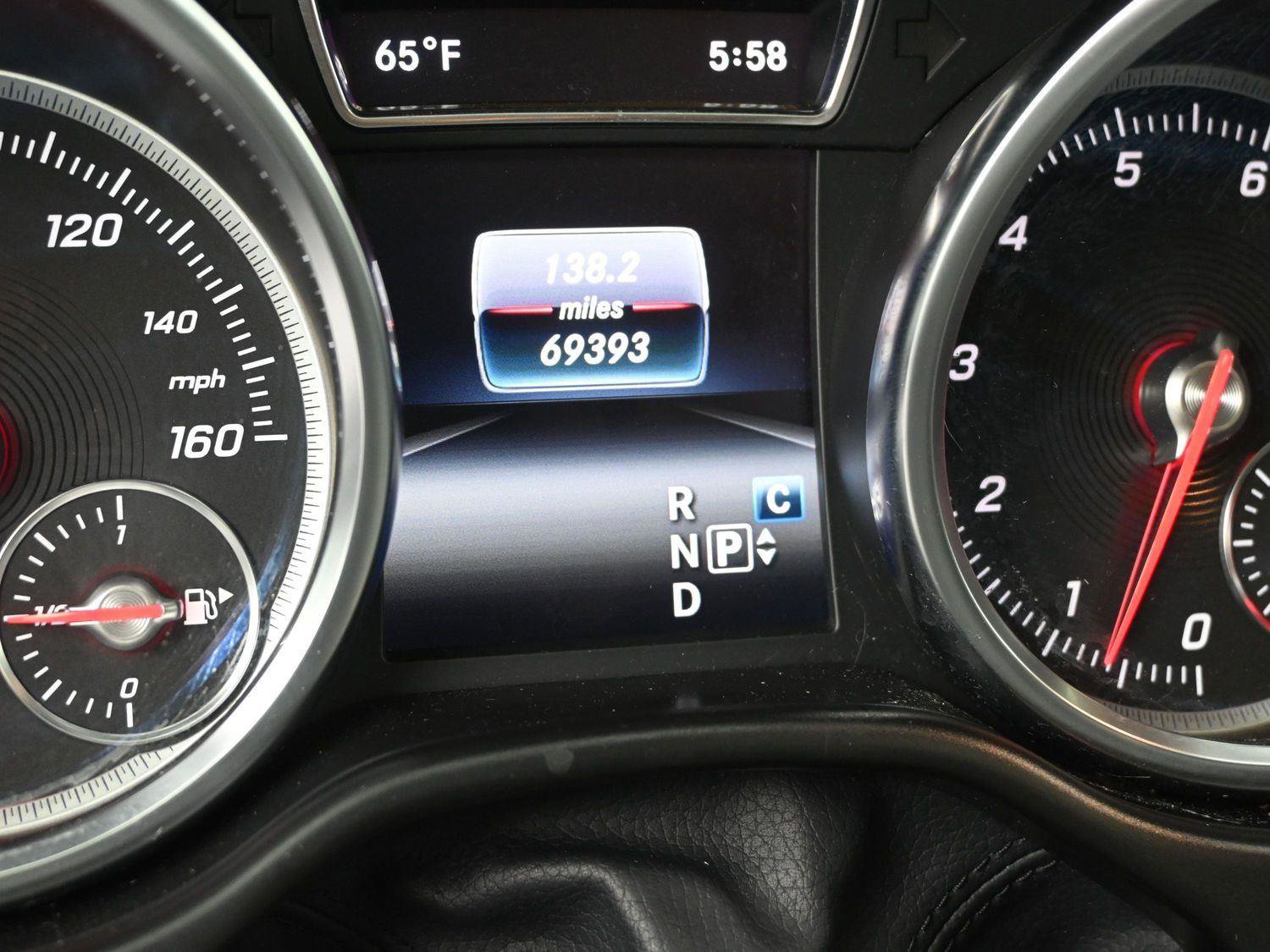 Used 2018 Mercedes-Benz GLE 350 4MATIC image 3