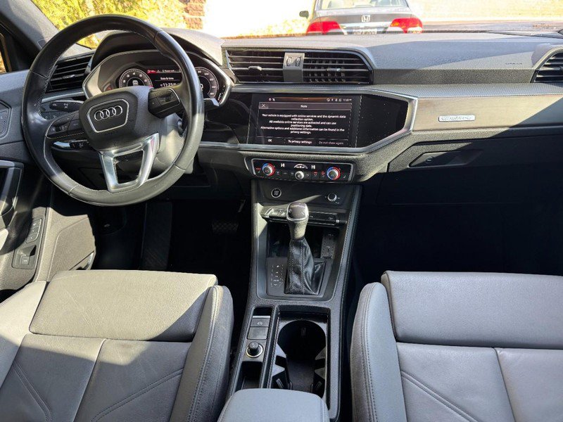 Used 2023 Audi Q3 2.0T Premium Plus w/ Premium Plus Package image 11