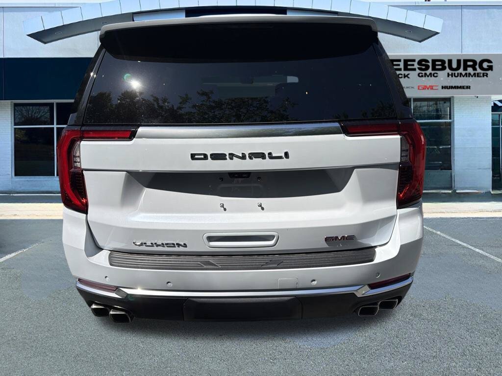 New 2026 GMC Yukon Denali w/ Denali Reserve Package AWD/4WD image 6
