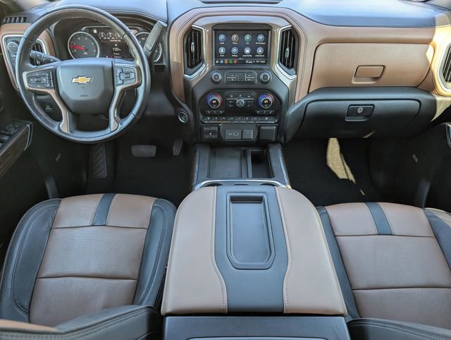 Used 2022 Chevrolet Silverado 2500 High Country AWD/4WD image 9
