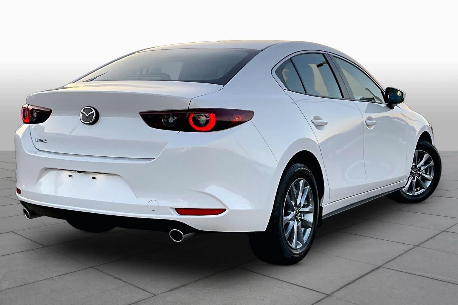 Used 2026 MAZDA MAZDA3 s FWD image 12