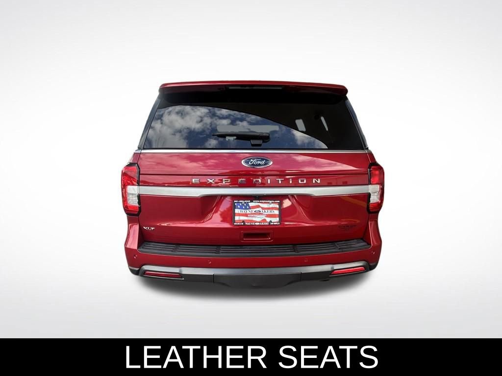Used 2022 Ford Expedition XLT image 5