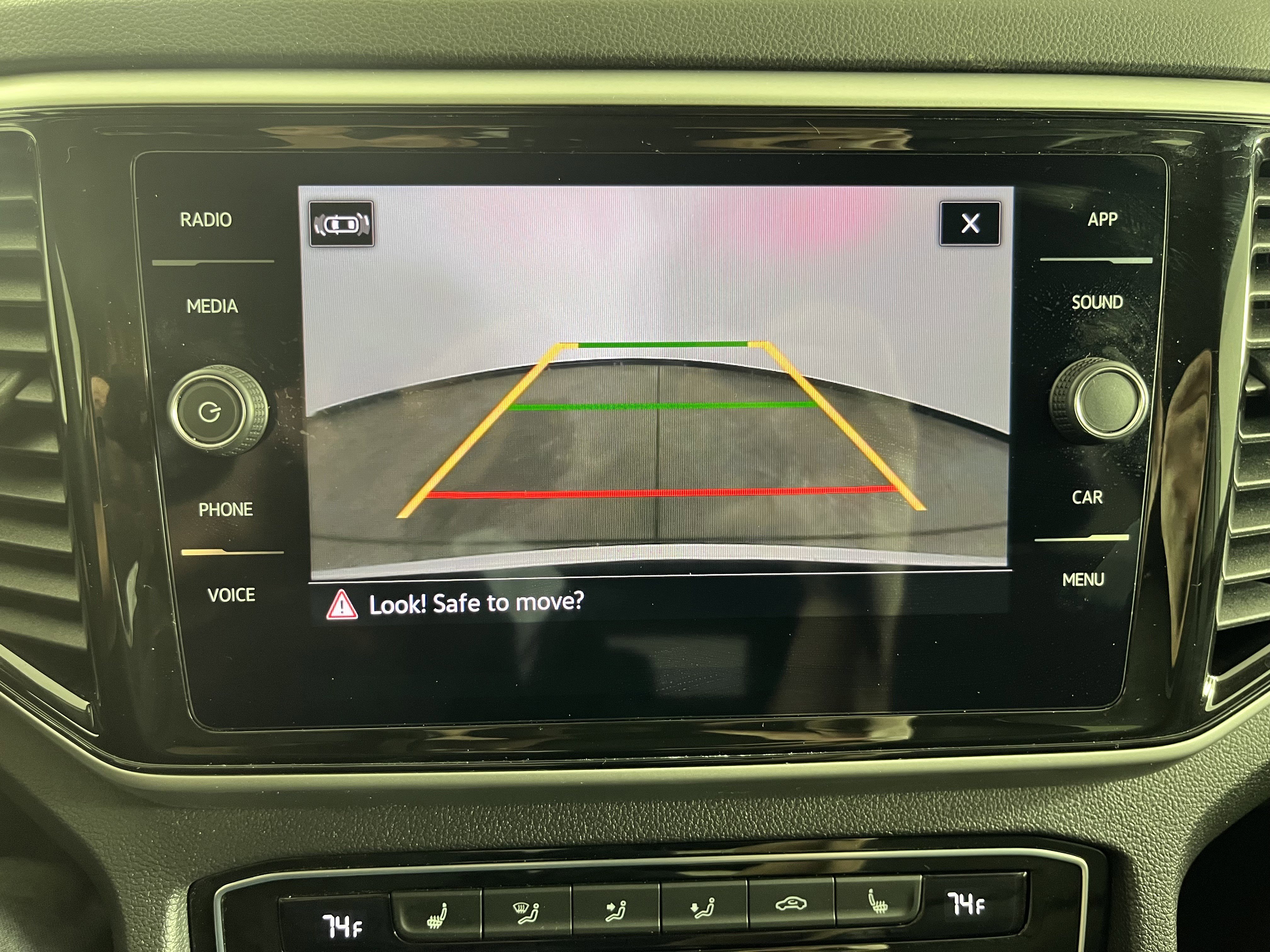 Certified 2023 Volkswagen Atlas SE w/ Black Wheel Package image 30