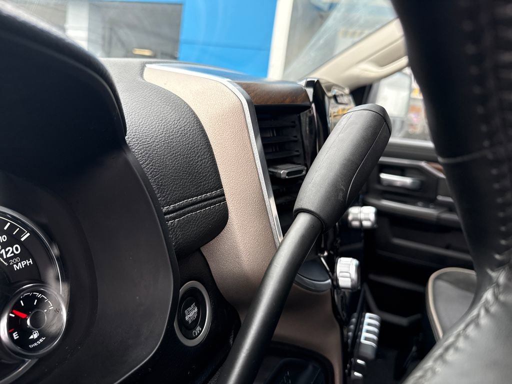 Used 2024 RAM 2500 Laramie image 30
