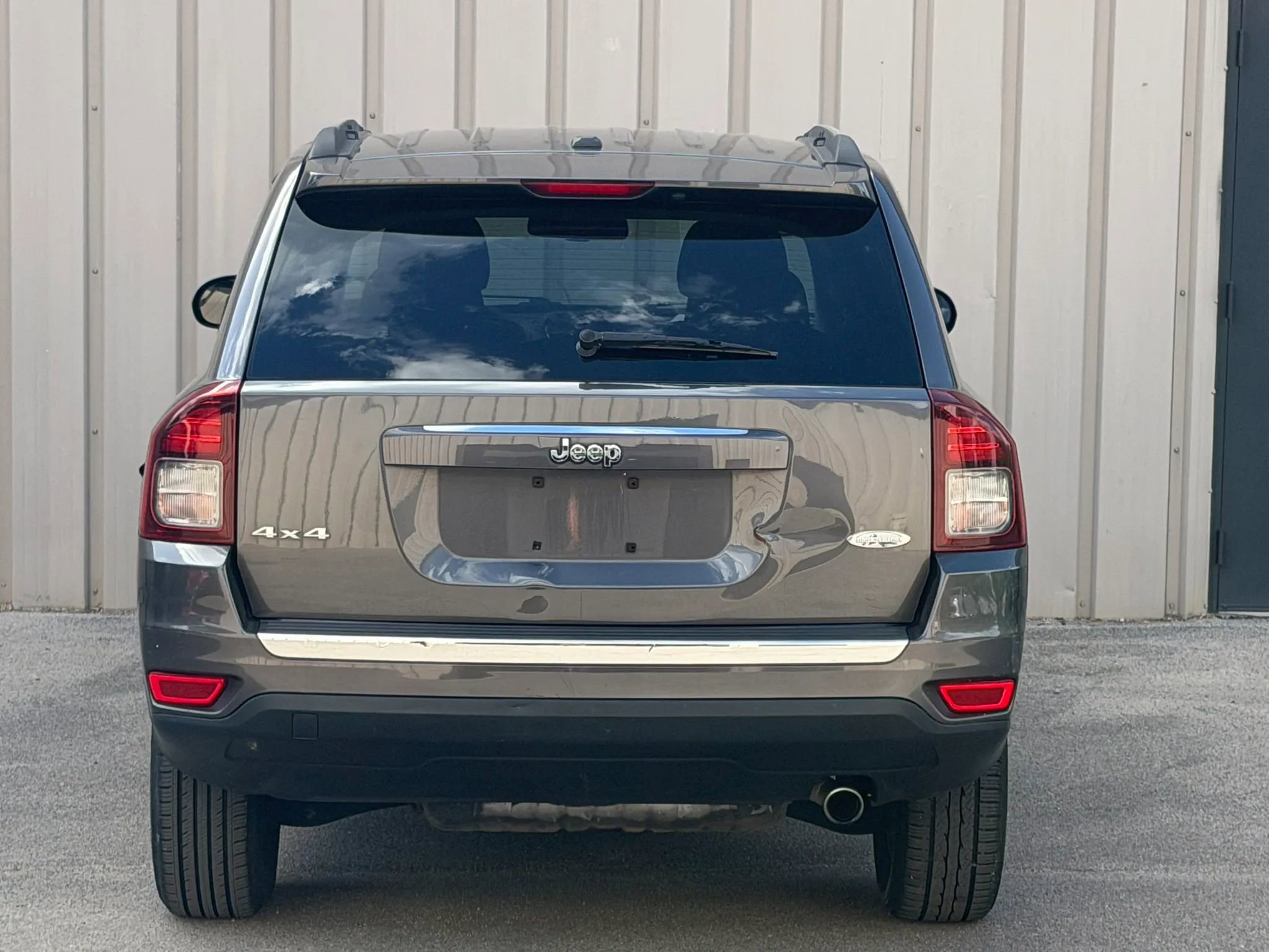 Used 2016 Jeep Compass High Altitude AWD/4WD image 6