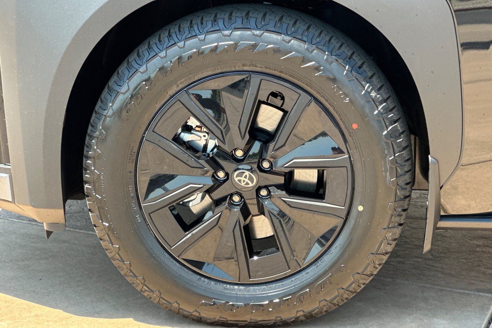 New 2026 Toyota bZ Woodland AWD/4WD image 34