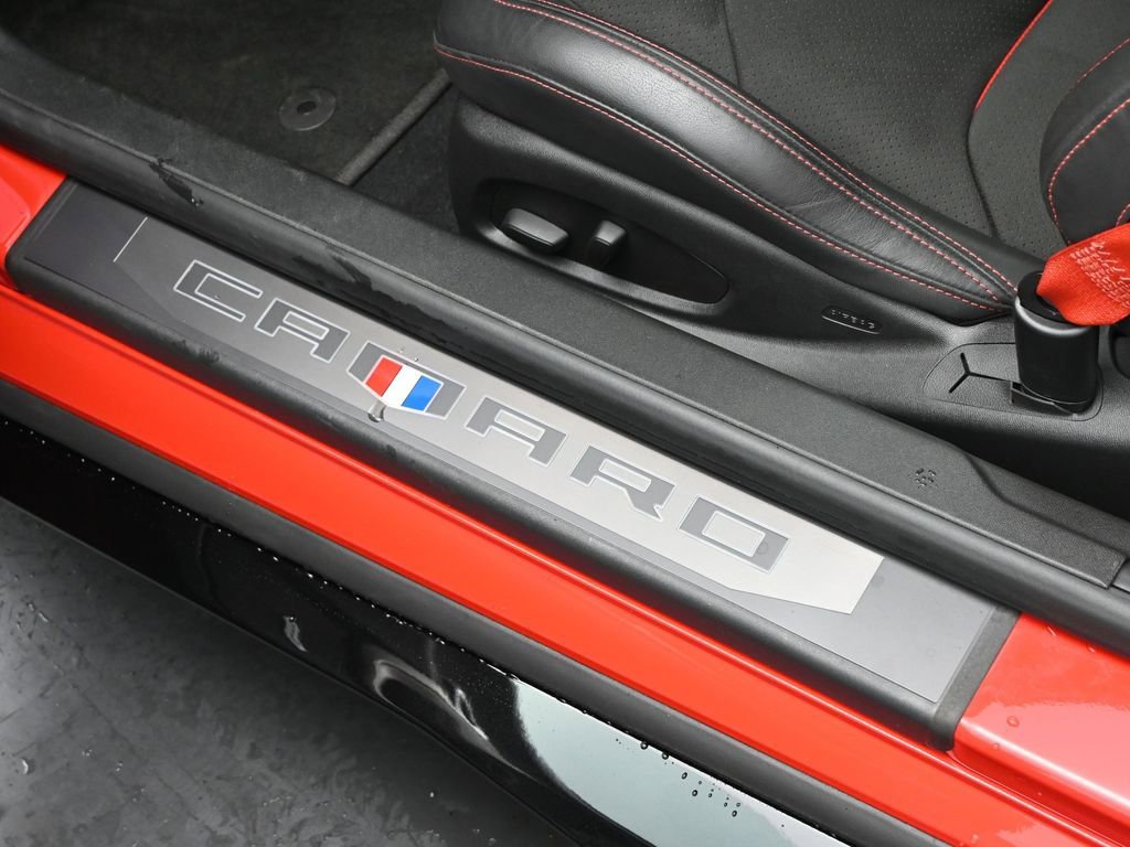 Used 2017 Chevrolet Camaro ZL1 image 15