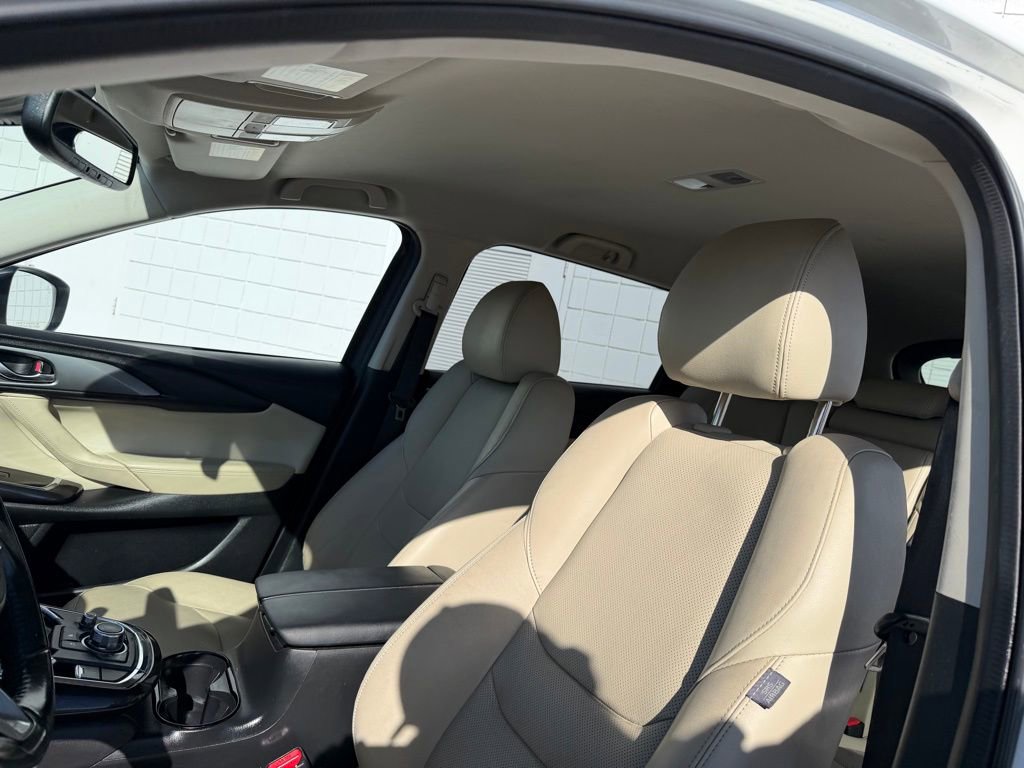 Used 2017 MAZDA CX-9 Touring AWD/4WD image 18