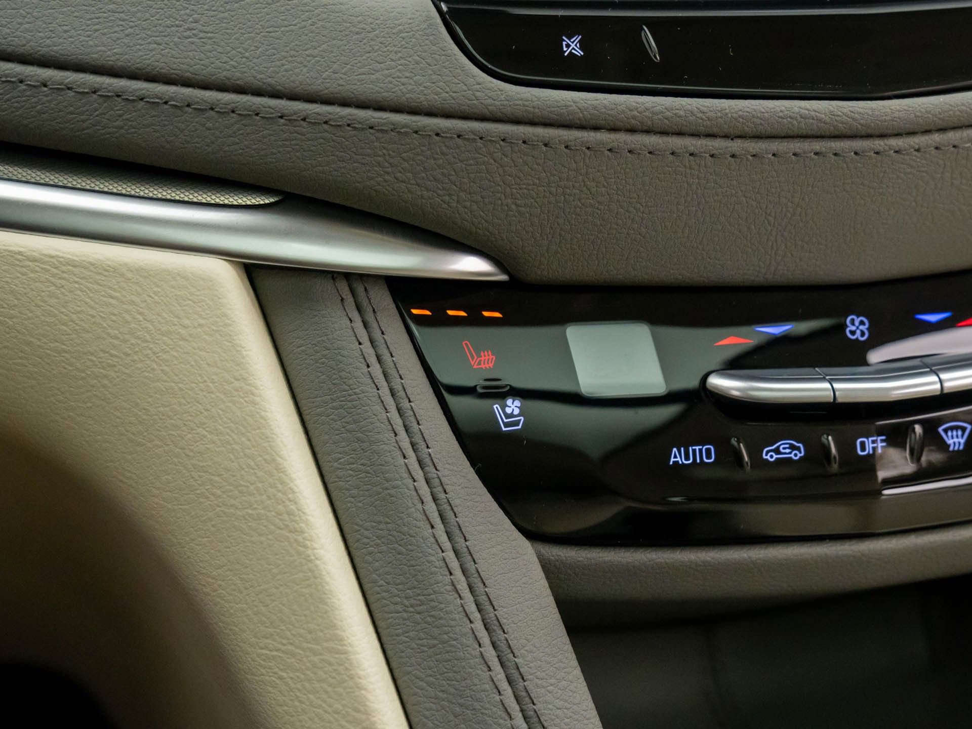 New 2026 Cadillac XT5 Premium Luxury image 19