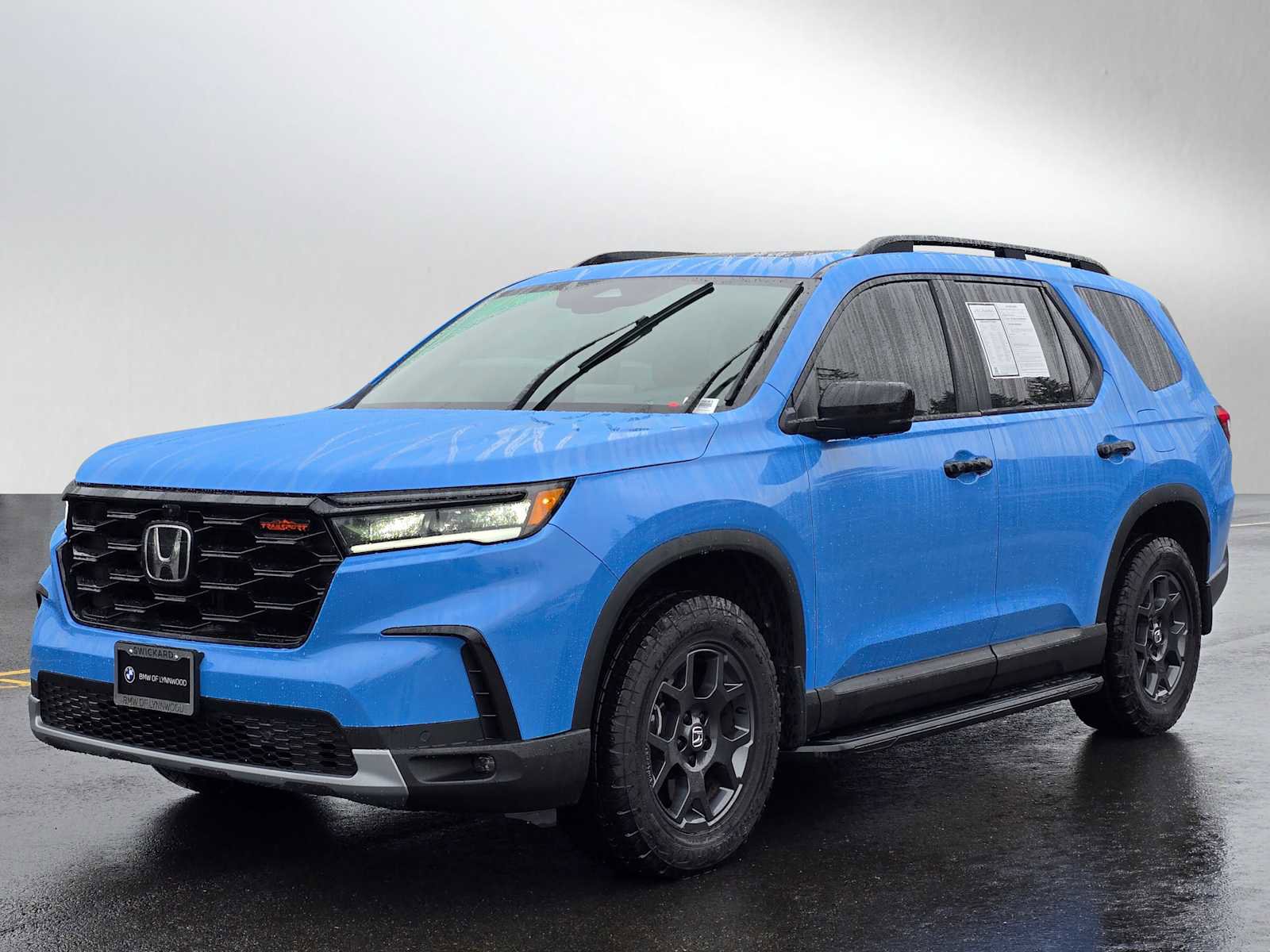 Used 2025 Honda Pilot TrailSport image 7
