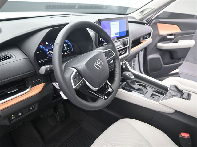 New 2026 Toyota Grand Highlander Limited image 4