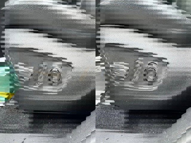 Used 2021 Toyota Highlander XLE image 11