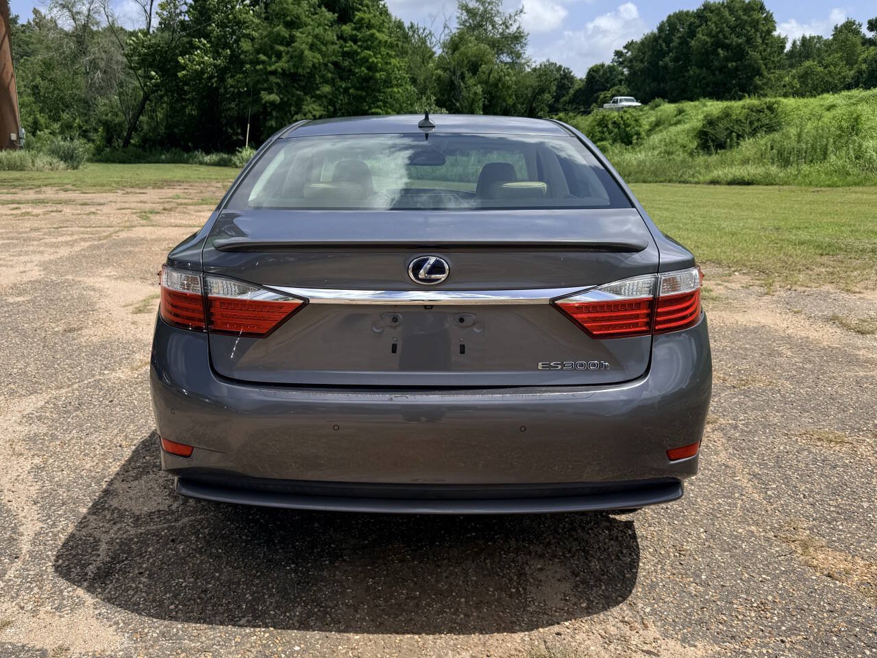 Used 2013 Lexus ES 300h w/ Premium Pkg FWD image 4