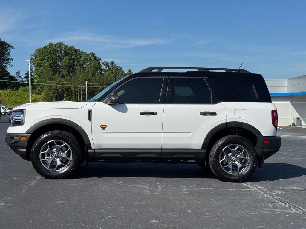 Used 2024 Ford Bronco Sport Badlands image 6