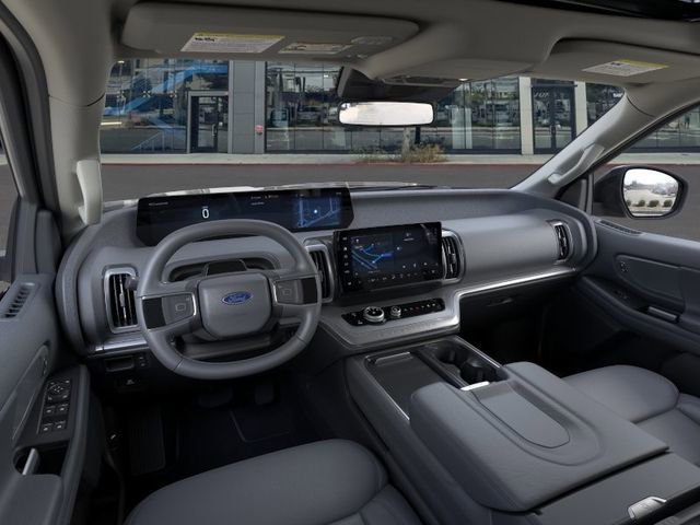 New 2026 Ford Expedition Active RWD image 9