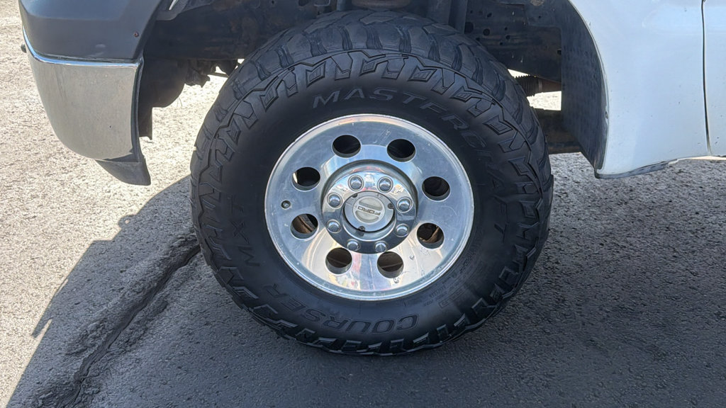 Used 2006 Ford F350 XL AWD/4WD image 9