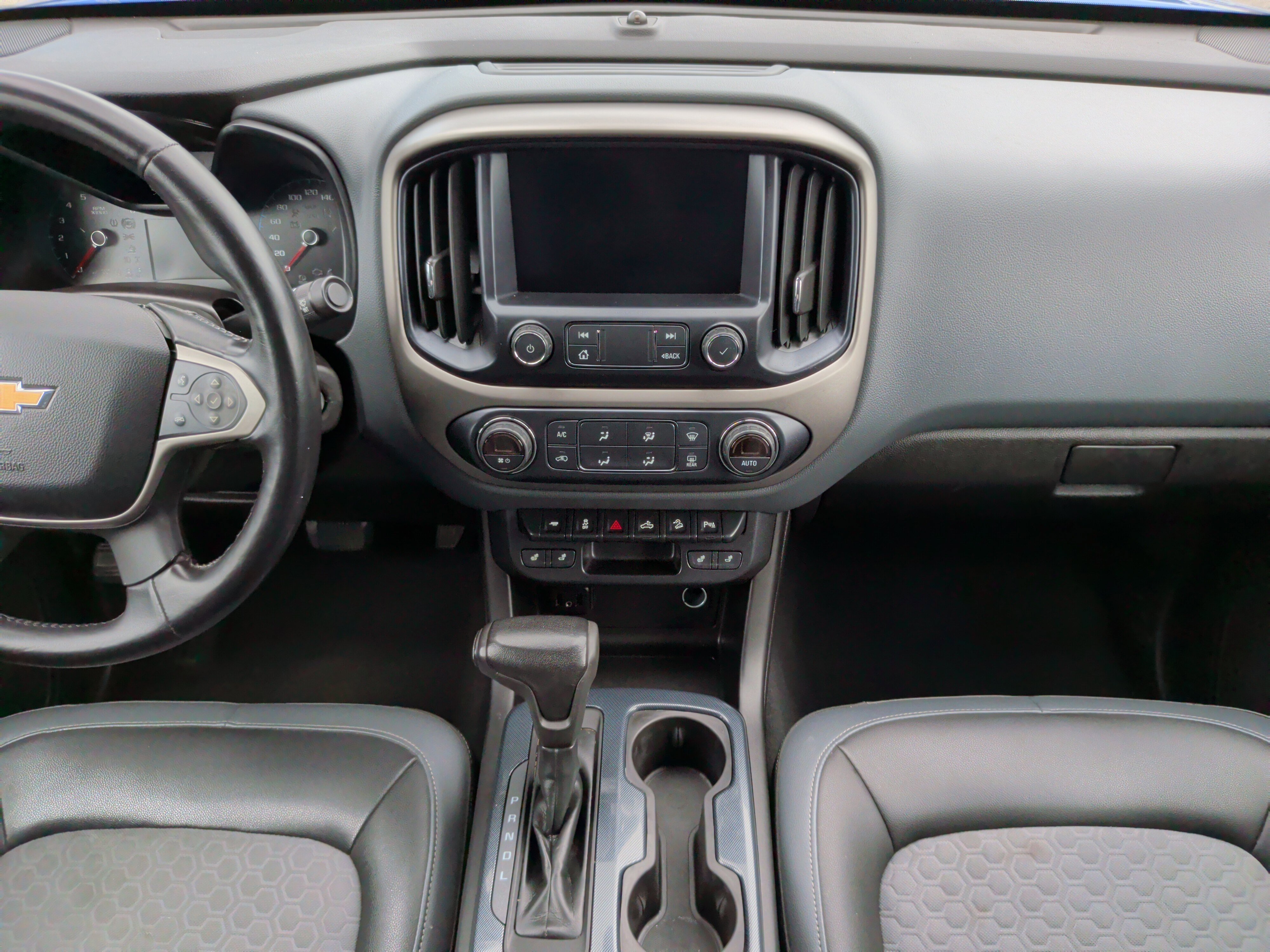 Used 2019 Chevrolet Colorado Z71 AWD/4WD image 30
