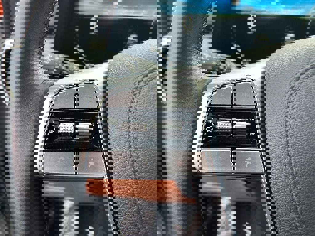 Used 2025 Kia Telluride SX Prestige X-Line image 17