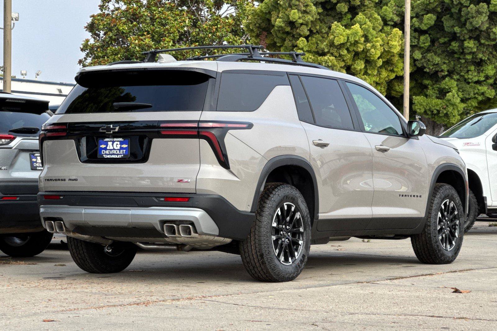 New 2026 Chevrolet Traverse Z71 w/ Enhanced Driving Package AWD/4WD image 6