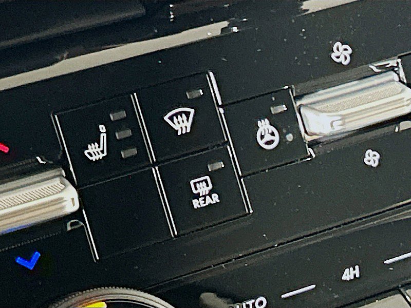 New 2025 Nissan Armada SL w/ Captain's Chari Seat Package image 22