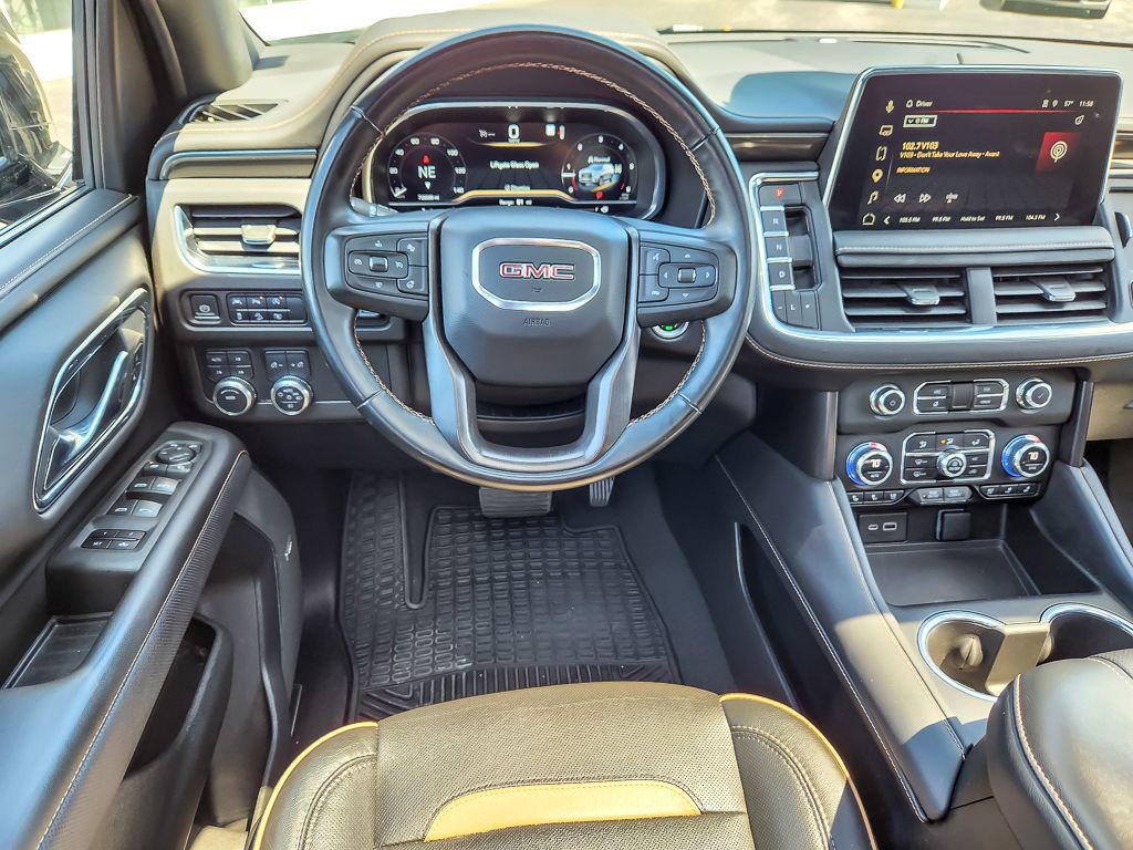 Used 2023 GMC Yukon AT4 w/ Technology Package AWD/4WD image 12