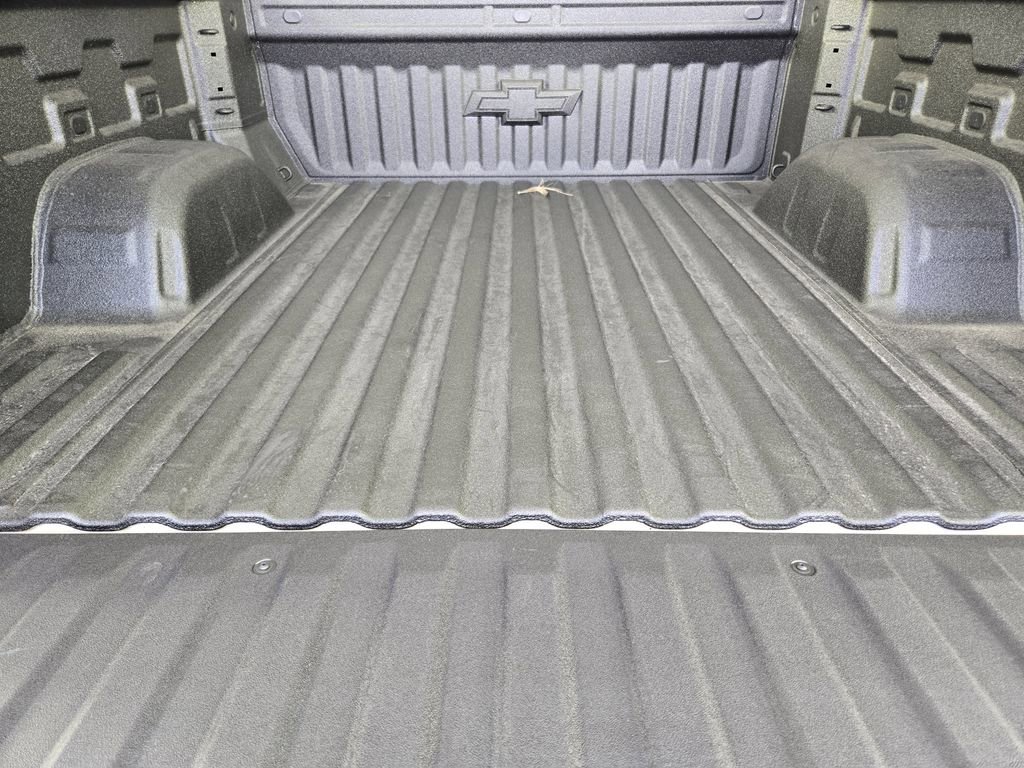 New 2026 Chevrolet Silverado 1500 ZR2 w/ Dark Appearance Package image 26