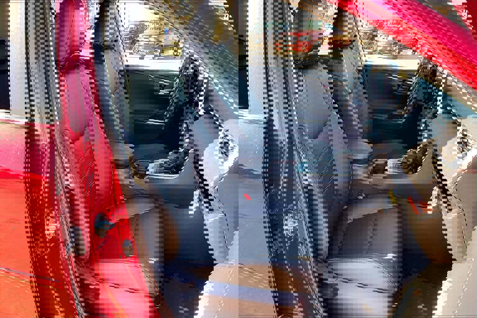 Used 2021 Toyota RAV4 Limited image 9