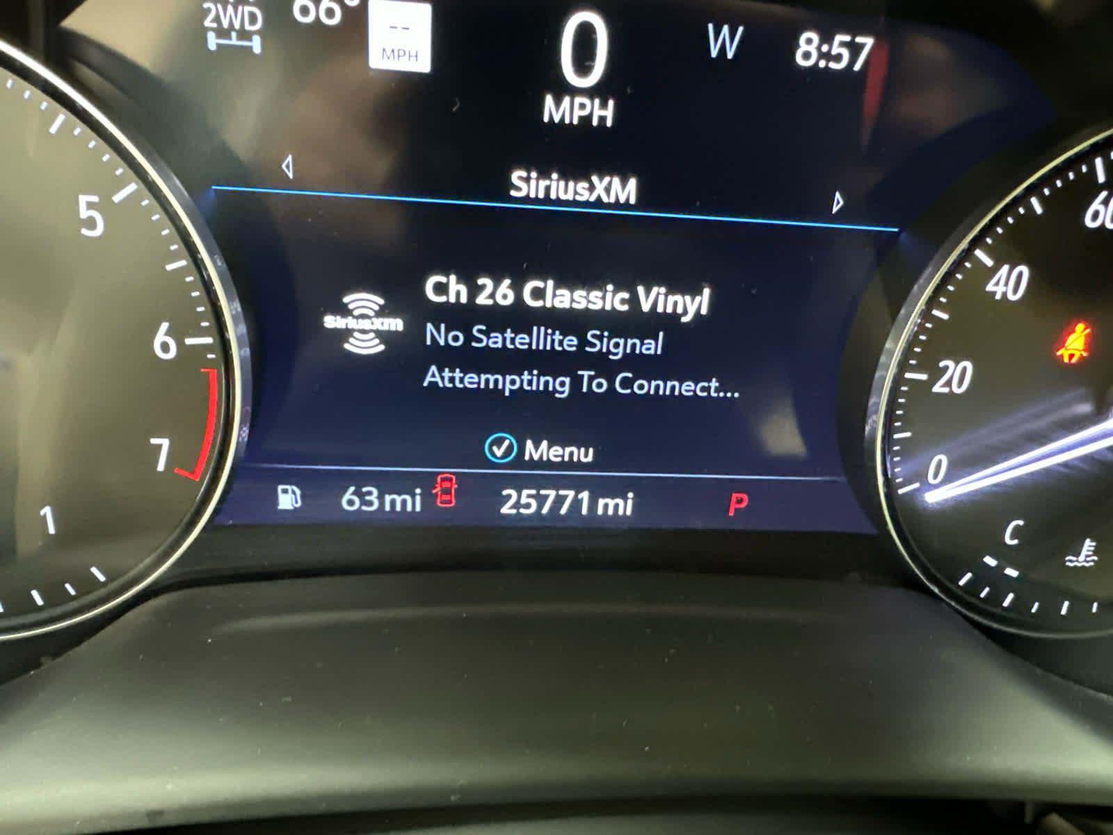 Used 2022 Buick Envision Avenir w/ Technology Package II image 15