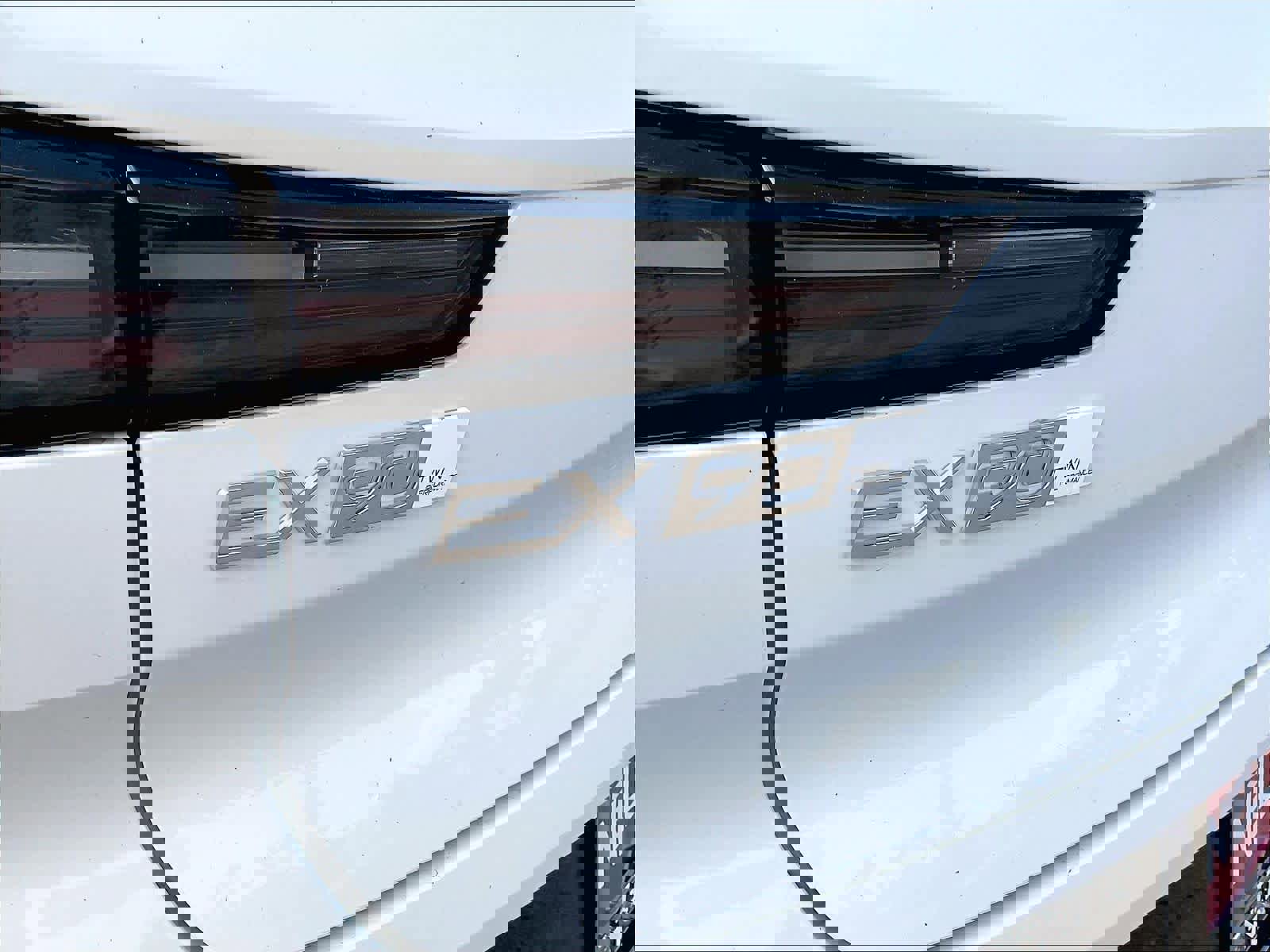 New 2025 Volvo EX90 Plus image 26