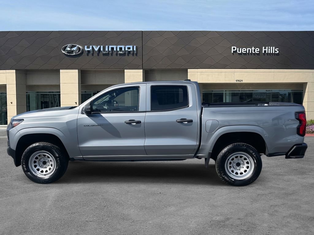 Used 2024 Chevrolet Colorado W/T image 3
