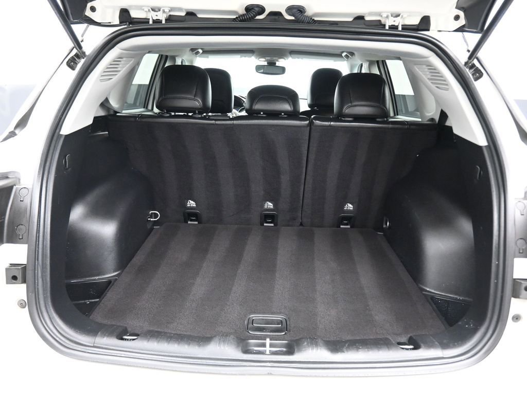 Used 2020 Jeep Compass Limited image 39