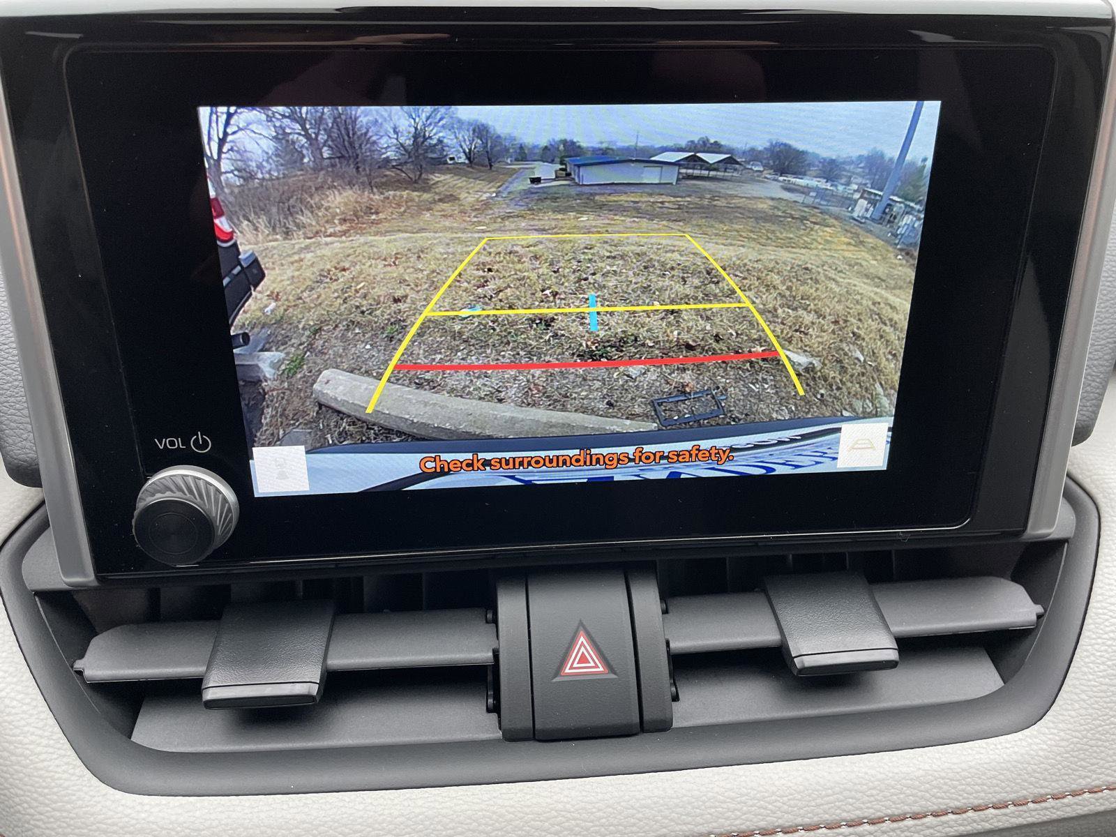 Used 2024 Toyota RAV4 XLE w/ Convenience Package image 32