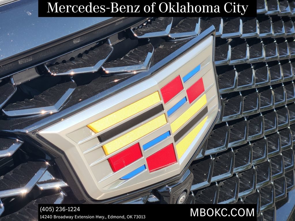 Used 2025 Cadillac Escalade Sport Platinum w/ LPO, Floor Liner Package AWD/4WD image 9