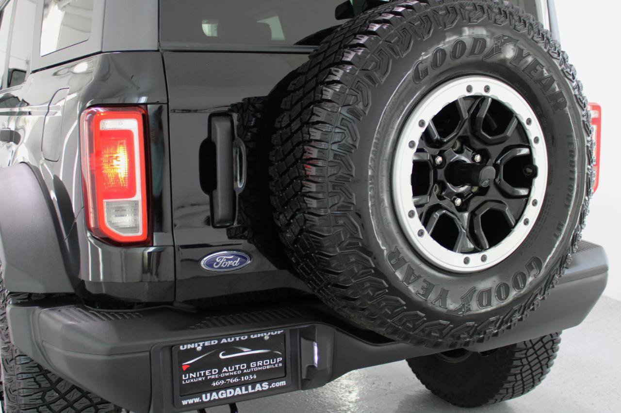Used 2022 Ford Bronco Black Diamond w/ Sasquatch Package AWD/4WD image 24