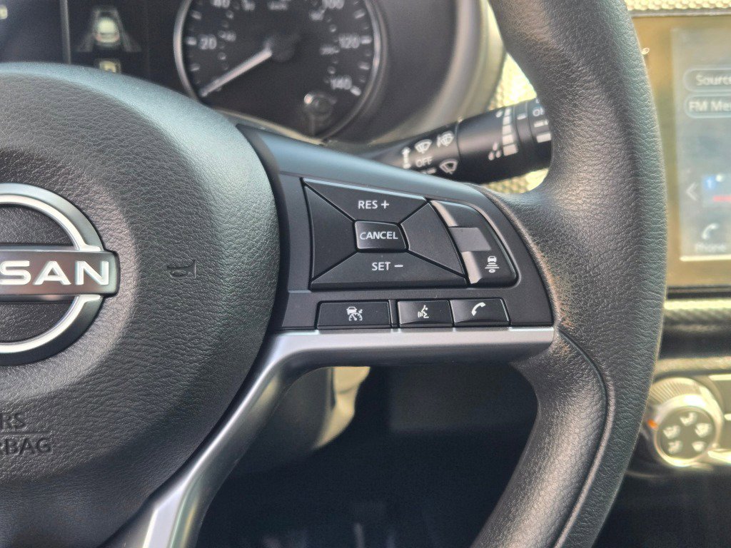 Used 2023 Nissan Kicks SV FWD image 30