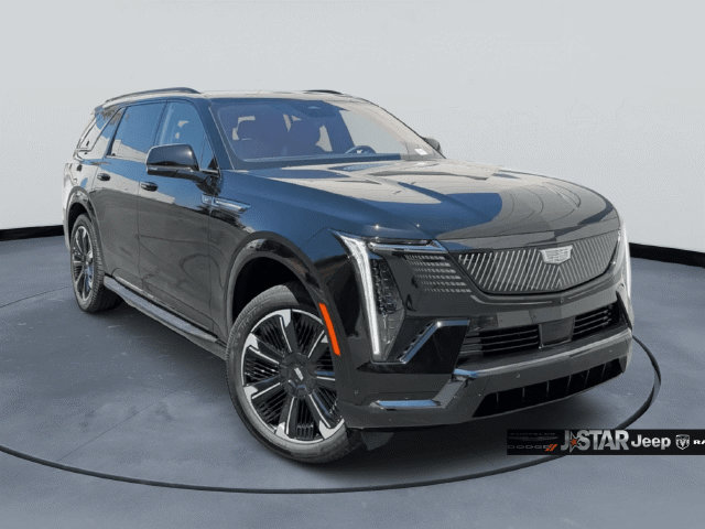 Used 2026 Cadillac Escalade IQL Sport 2 AWD/4WD image 3