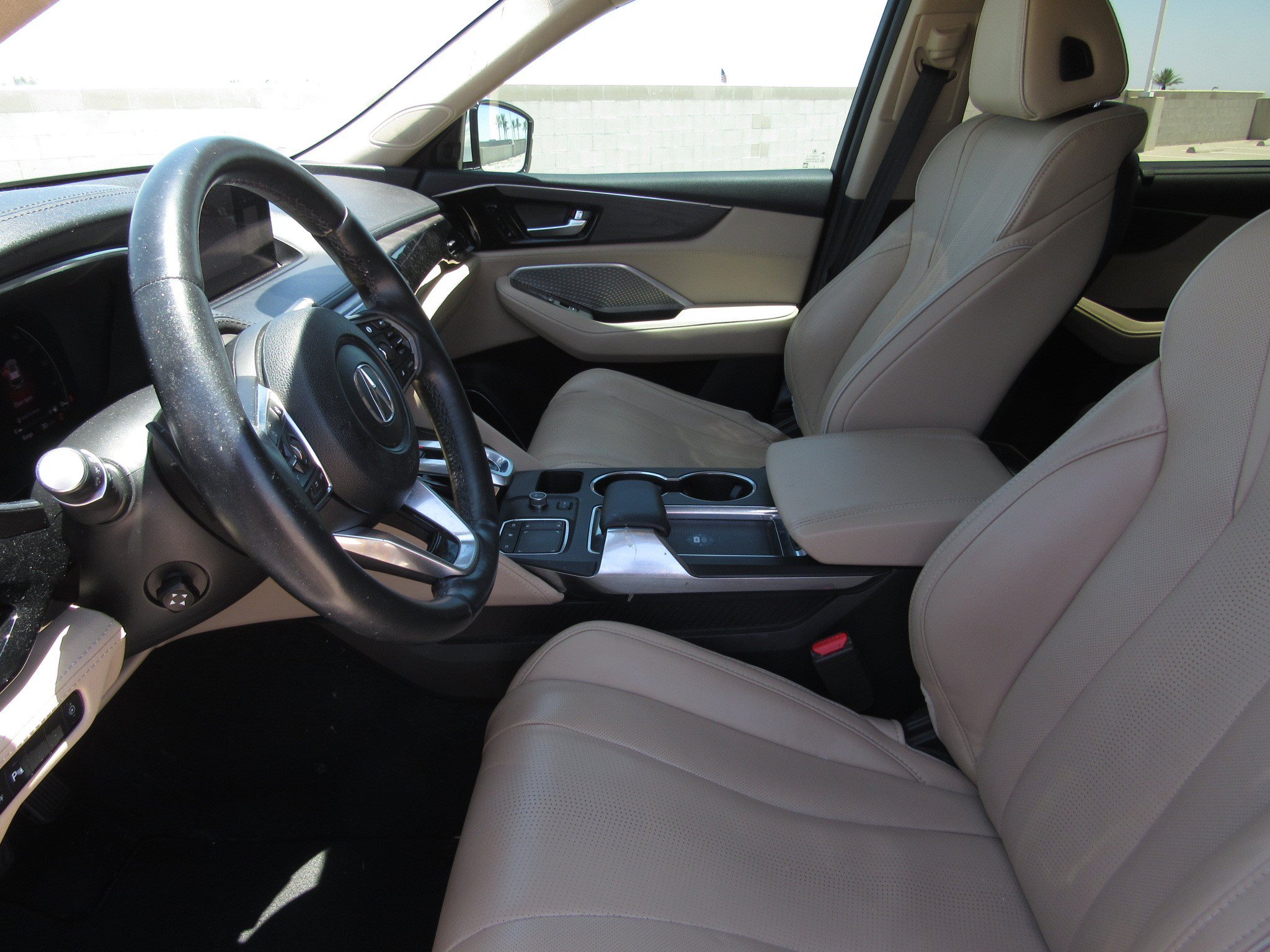 Used 2023 Acura MDX SH-AWD w/ Advance Package image 16