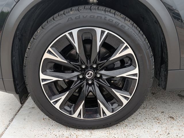 Certified 2024 MAZDA CX-90 Plug-In Hybrid w/ Premium Pkg image 9