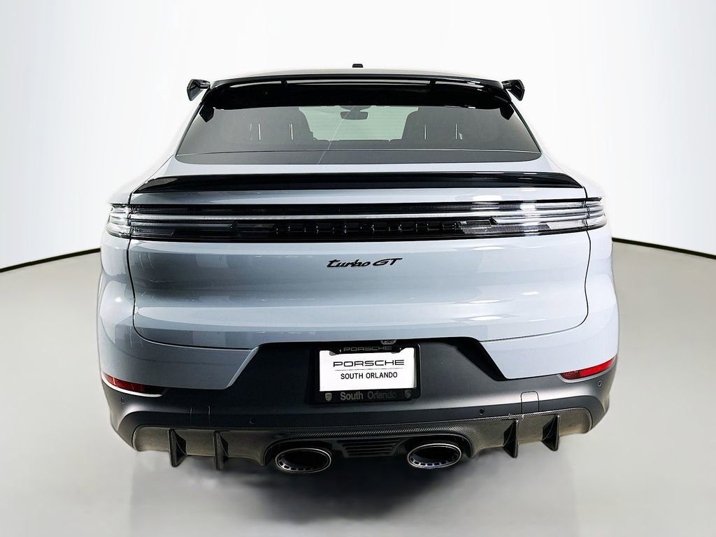 Used 2024 Porsche Cayenne Turbo GT image 10