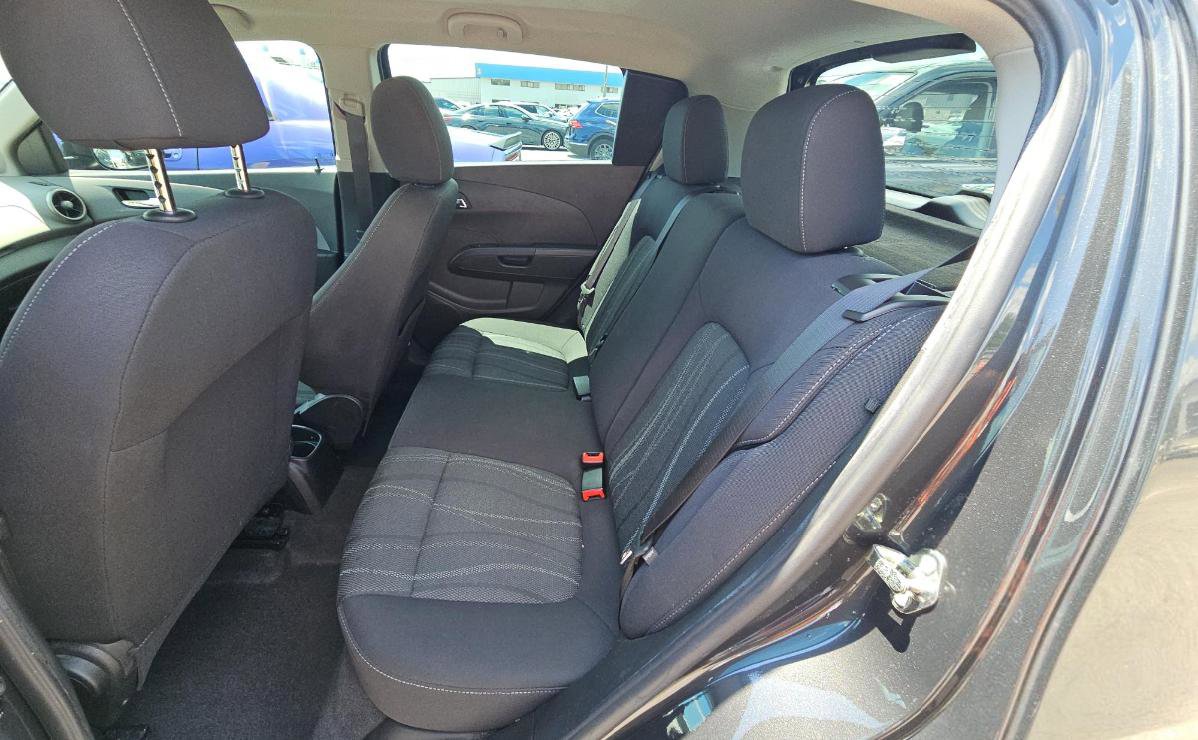 Used 2015 Chevrolet Sonic LT FWD image 12
