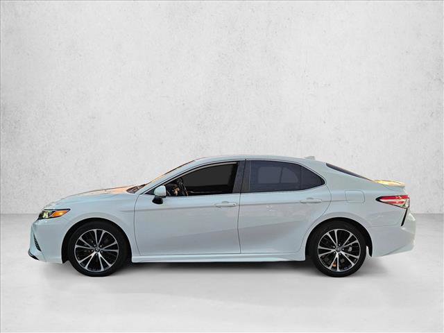 Used 2020 Toyota Camry SE image 9