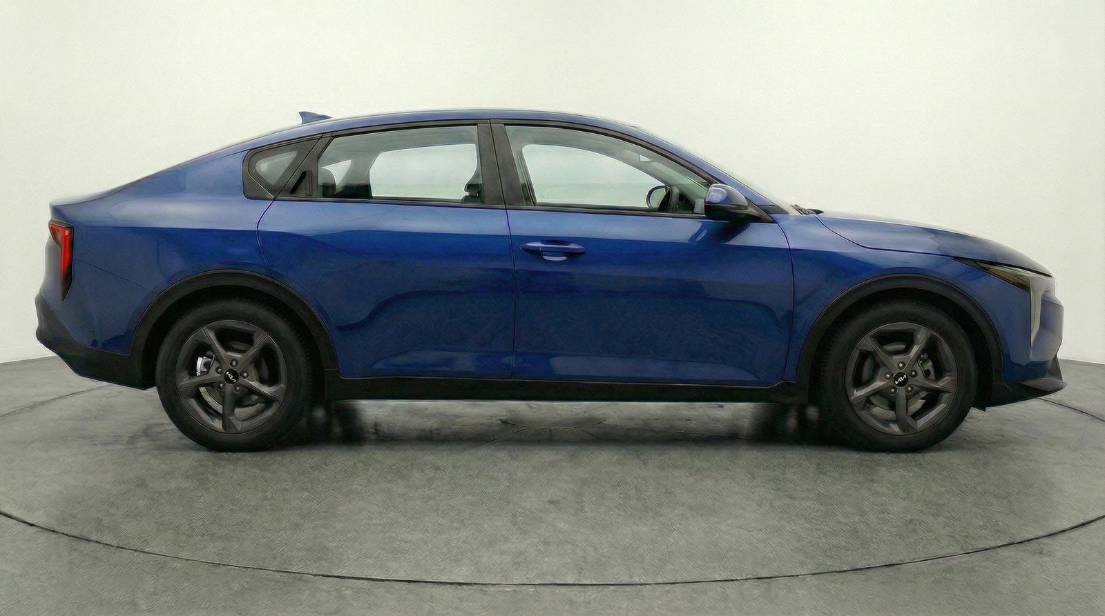 Used 2025 Kia K4 FWD image 11