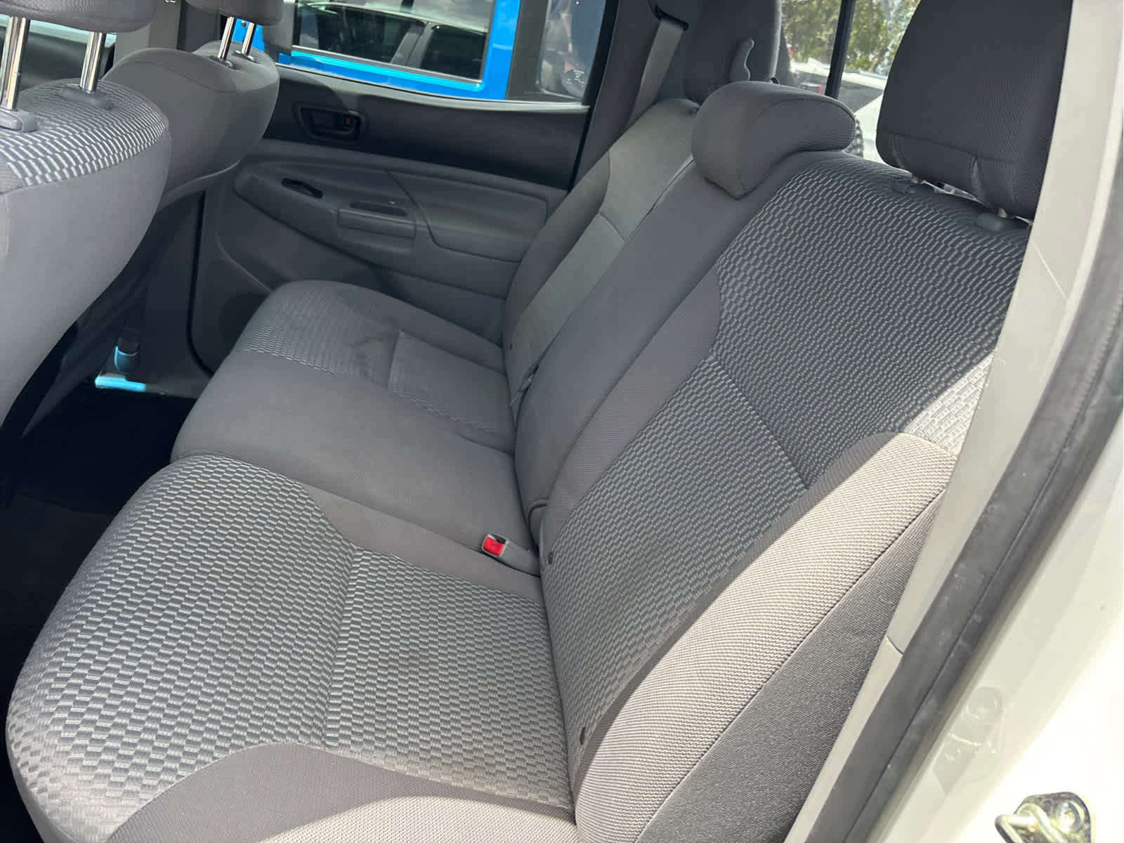 Used 2015 Toyota Tacoma PreRunner w/ SR5 Package RWD image 14