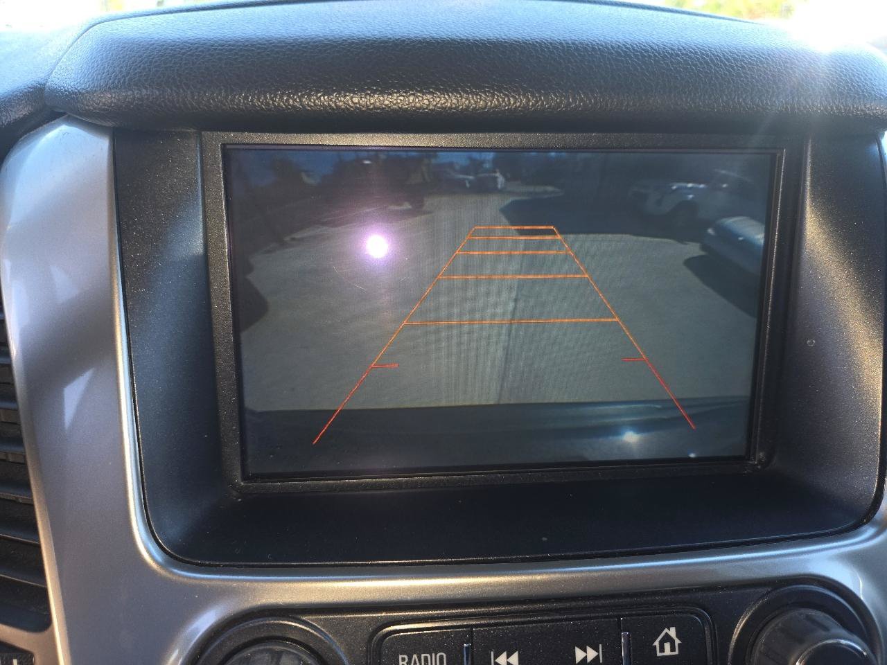 Used 2015 Chevrolet Tahoe LT RWD image 11