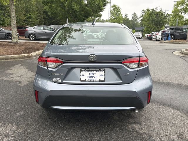 Used 2022 Toyota Corolla LE FWD image 6